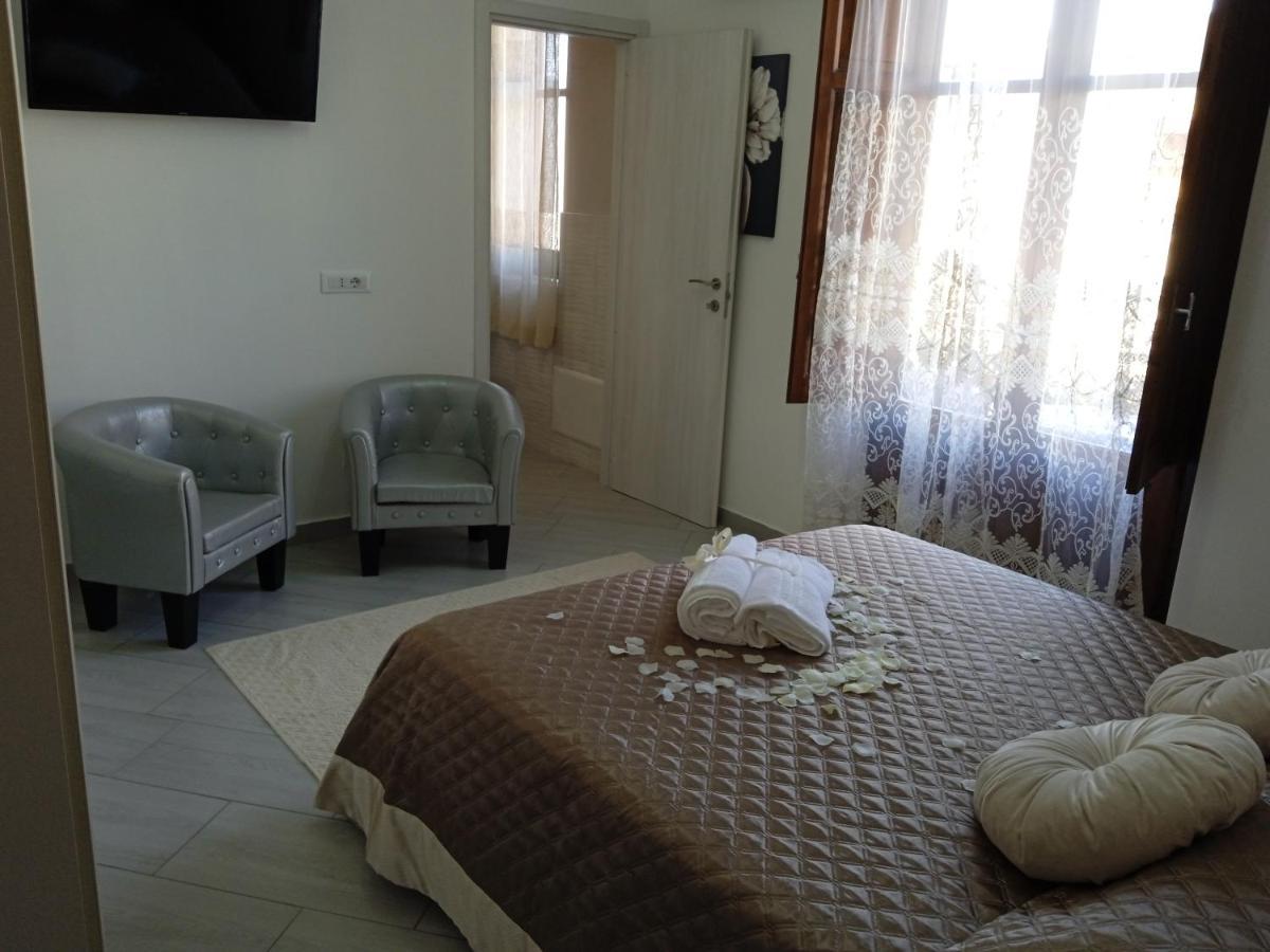 Mary Gery'S Rooms Castellammare del Golfo Exterior photo